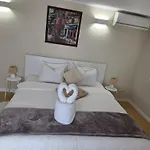 Colosseum Zen House Bed & Breakfast Bucharest
