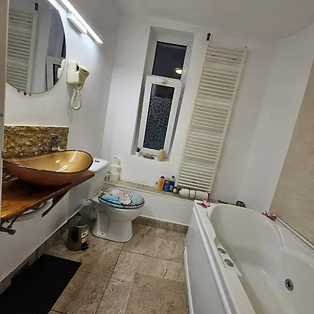 Bed & Breakfast Colosseum Bucarest