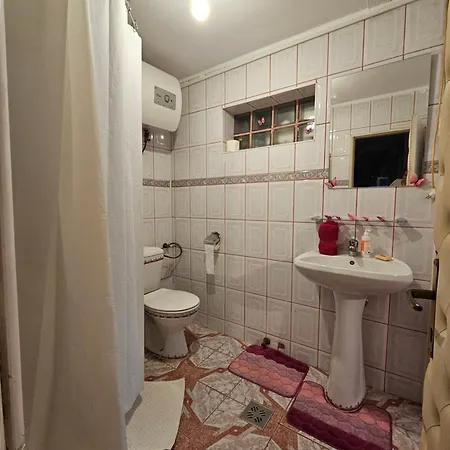 B&B Colosseum 부쿠레슈티