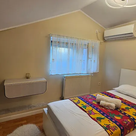 Colosseum Bed & Breakfast *