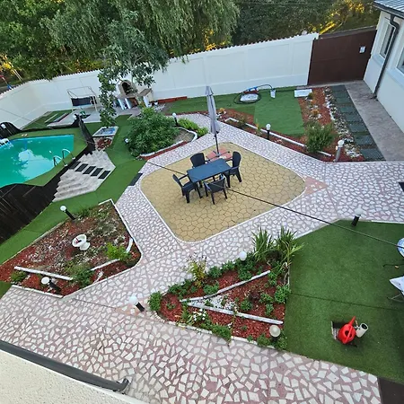 Colosseum Bed & Breakfast Bucarest