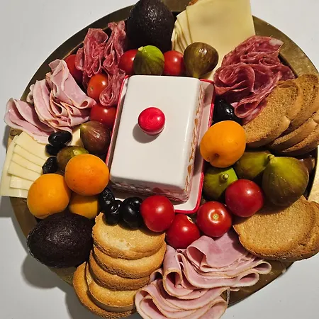 Colosseum Bed & Breakfast *