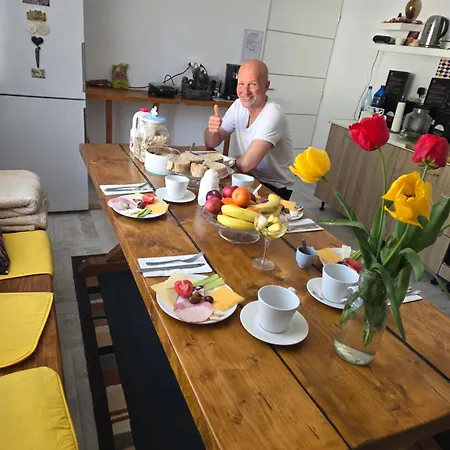 Bed & Breakfast Colosseum Zen Bukurešť